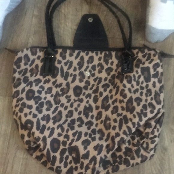 Purses - Picture 1 of 4